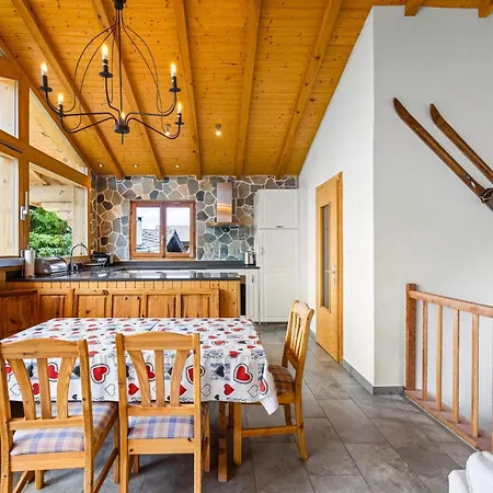 Les 4 Abeilles - 6 Pers - Bien Amenage * ナンダ