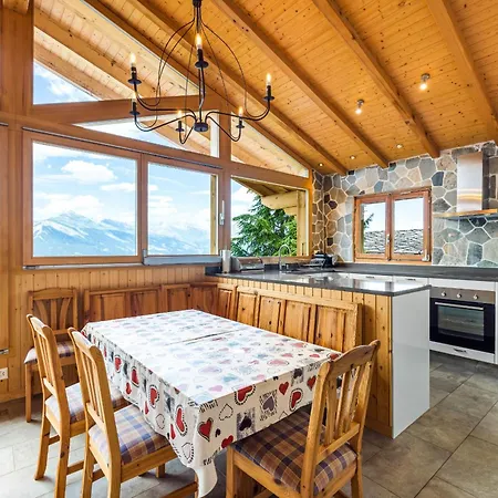 Les 4 Abeilles - 6 Pers - Bien Amenage *